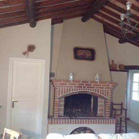 Casale Ai Poggi *